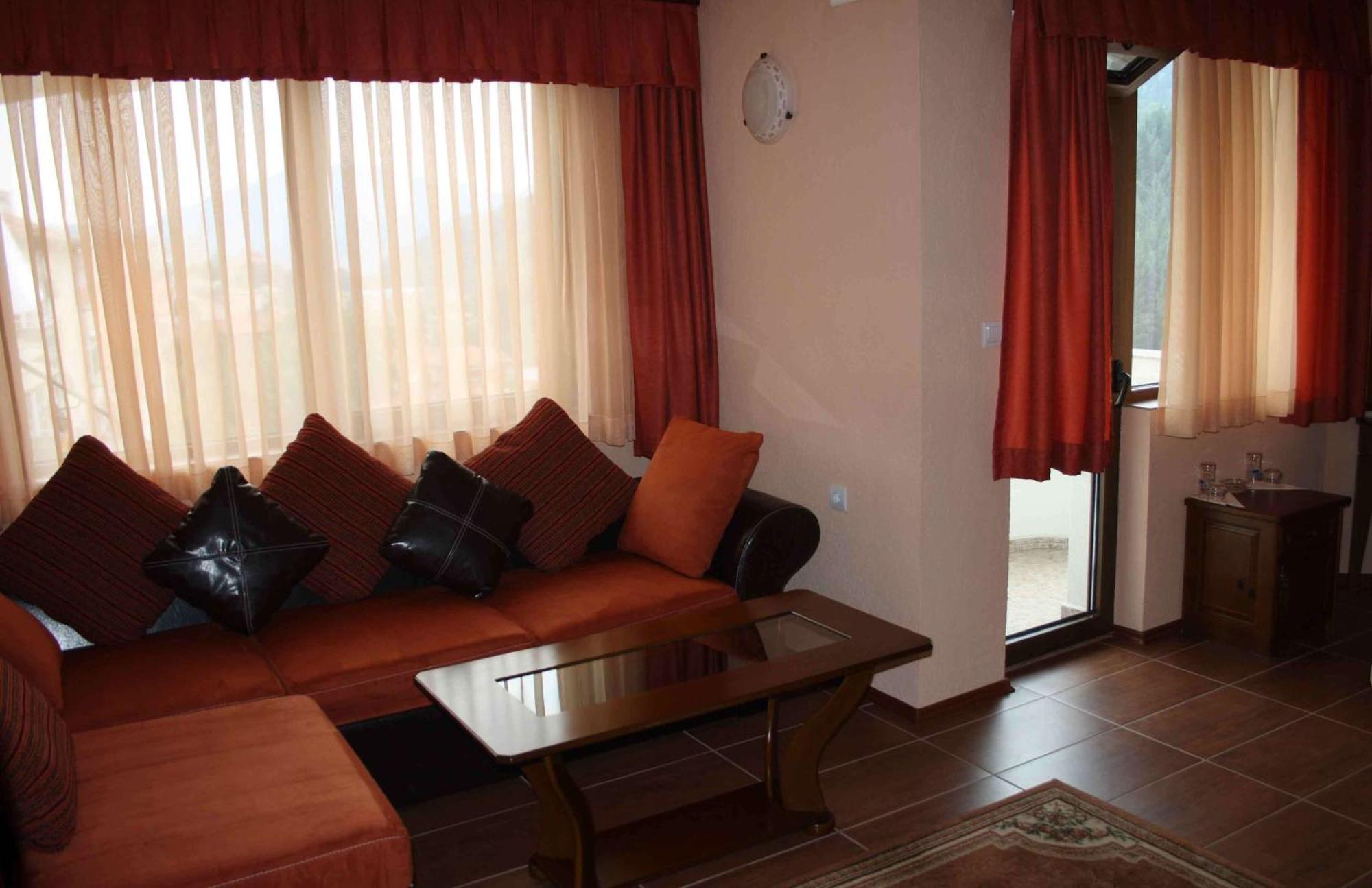 Spartak Family Hotel 斯莫梁 客房 照片